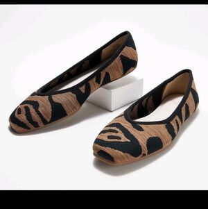 Louise Et Cie, Alyah Square Toe Flats, Size 6